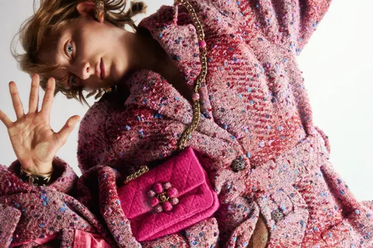 Chanel total look. Photography Linus Morales orizzontale