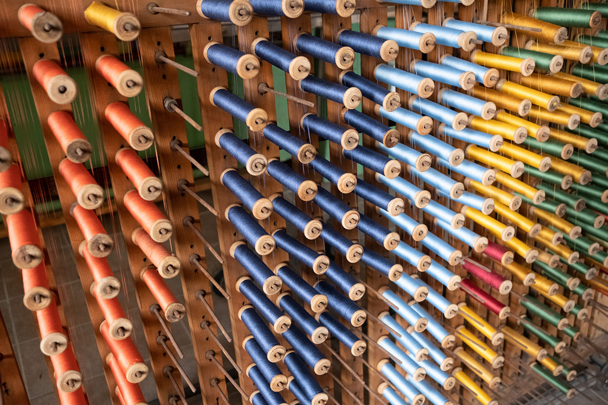 THE YARN GALLERY OF SAN LEUCIO