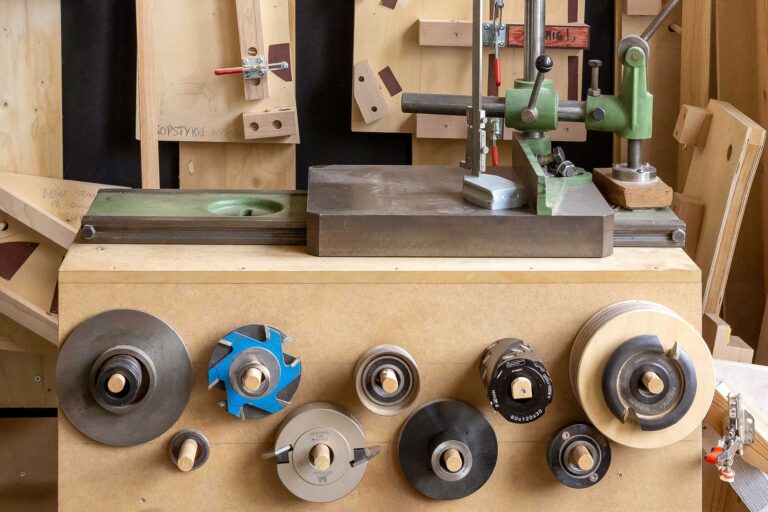 A. Petersen Arts and crafts centre is situated in Copenhagen