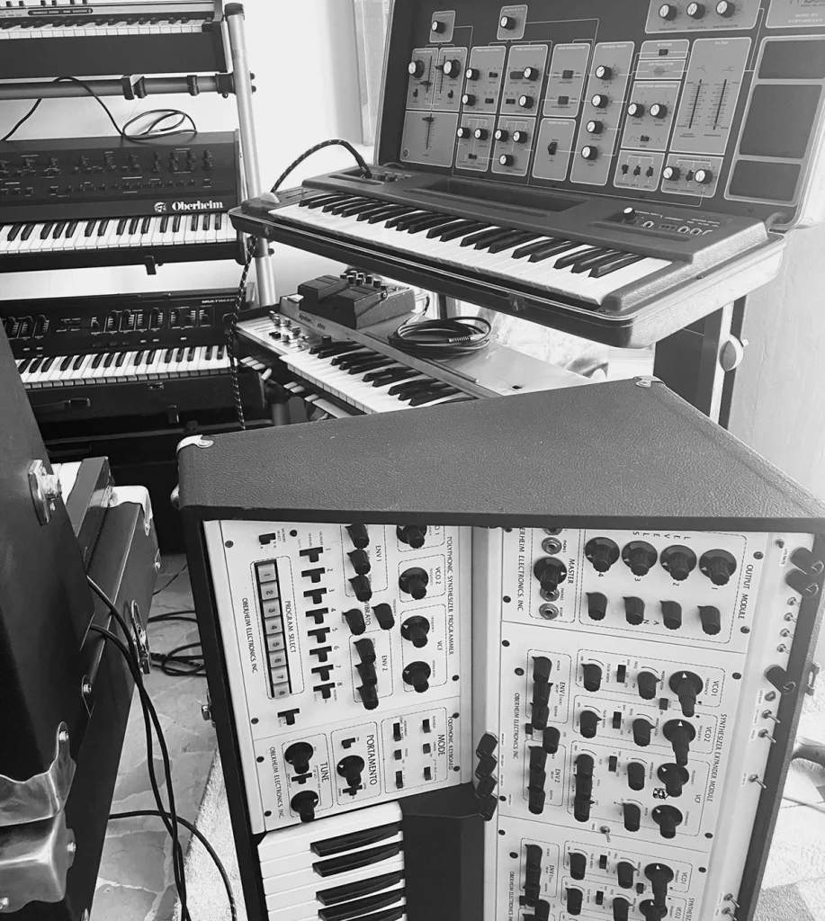 Elvio Seta aka Neuf Voix – strumenti