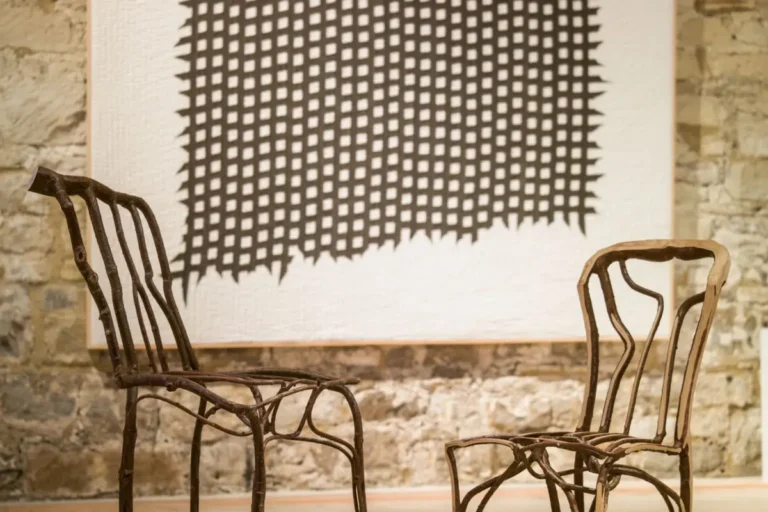 Lampoon Full Grown is a UK company that grows trees into chairs