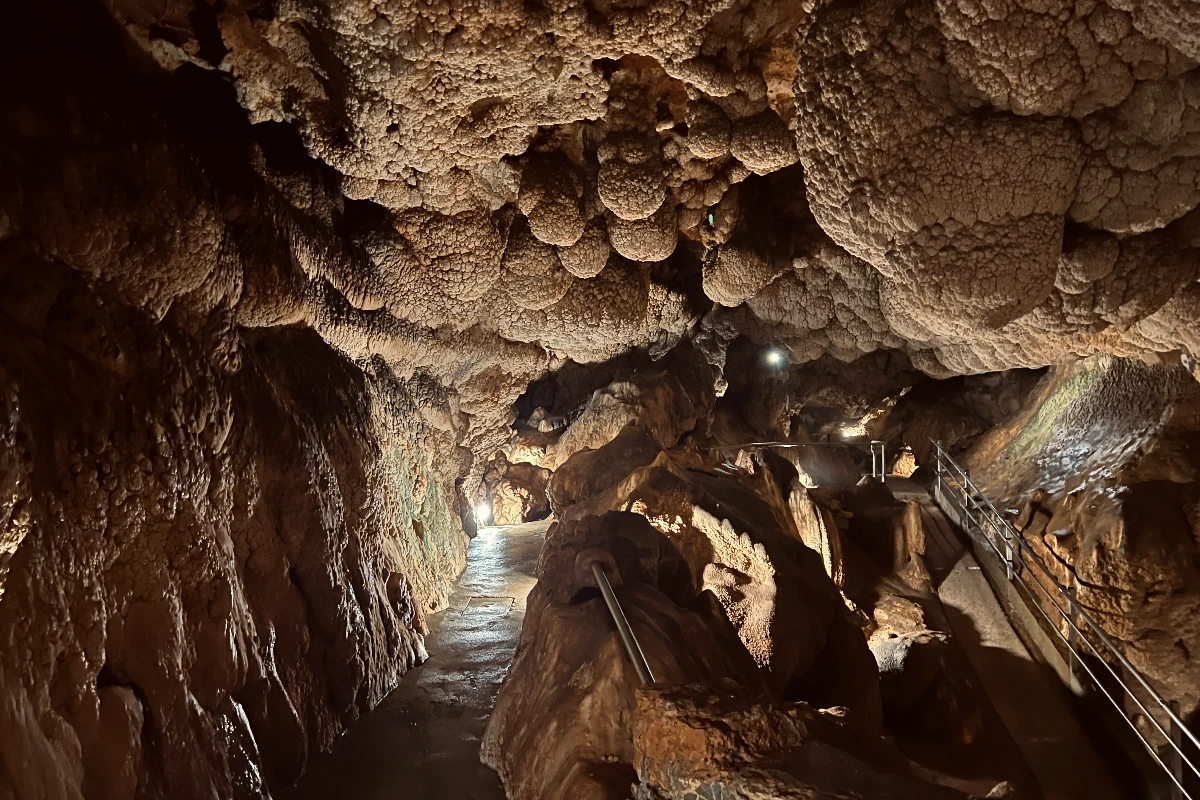 Grotta Giusti, la cava termale