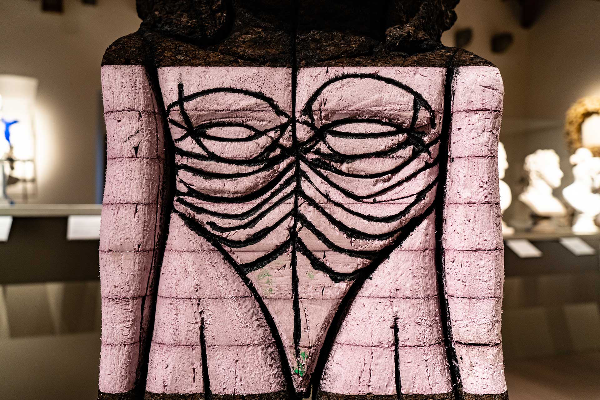 Hi woman! features the works of female contemporary artists that engage in a conversation with the Renaissance and historic works . Museo di Palazzo Pretorio in Prato