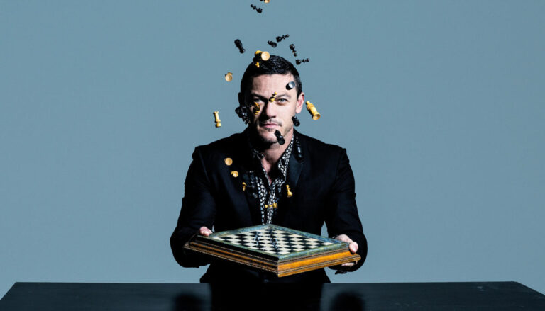 LUKE EVANS|LUKE EVANS|LUKE EVANS|