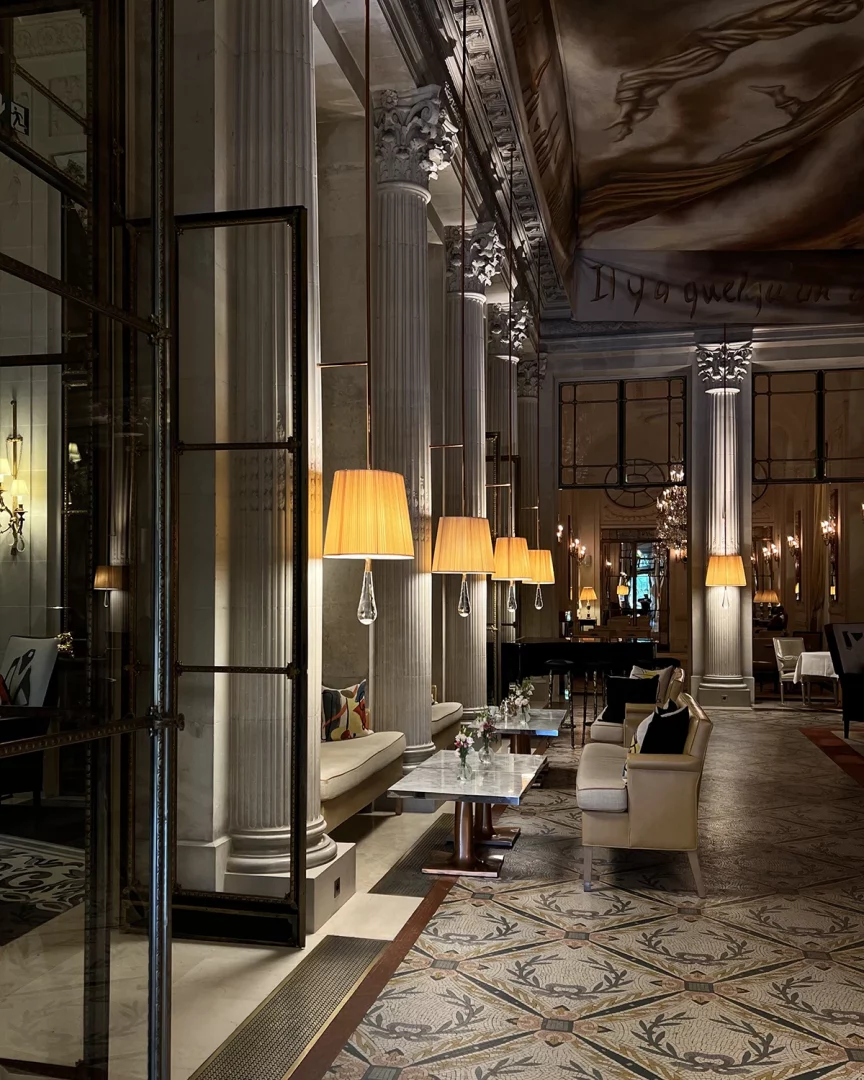 Le DalÍ restaurant, inside Le Meurice