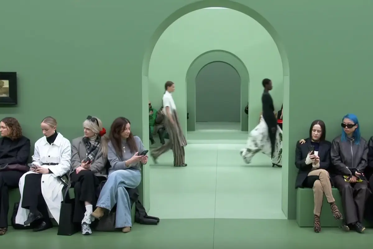 Loewe show at Paris Fashion Week. Fall Winter 2024 2025