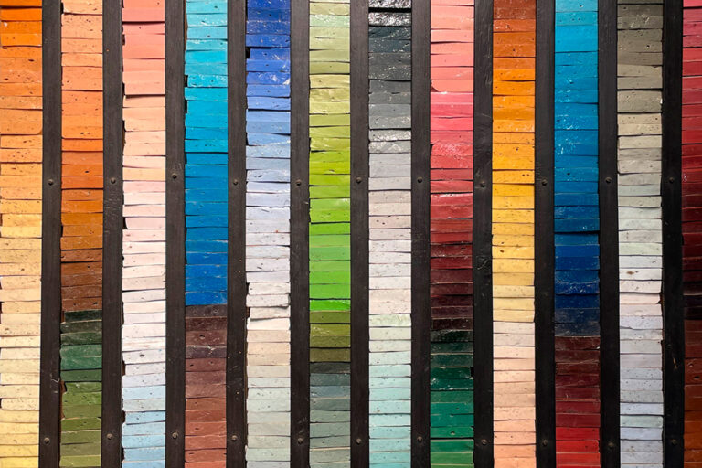 Orsoni Venezia 1888 è l_ultima fornace storica della Laguna a produrre smalti veneziani e mosaici in foglia d_oro 24K