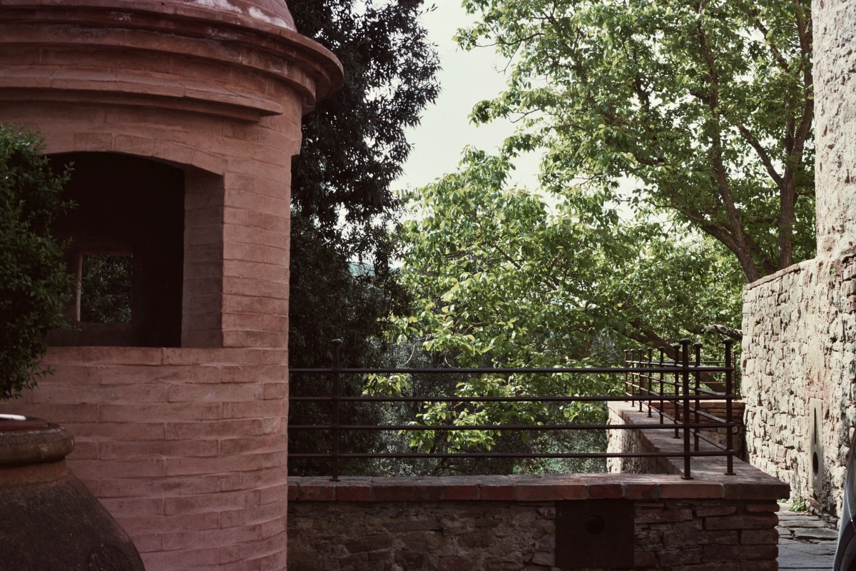 Reschio, the entrance to the Castle