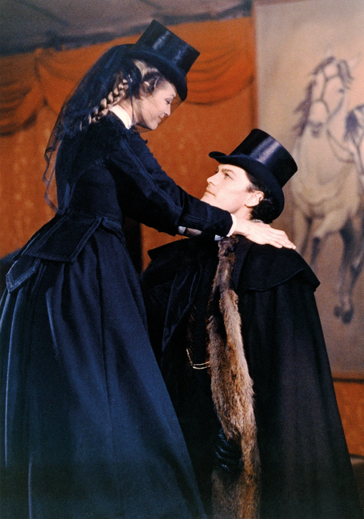 Romy Schneider and Helmut Berger, Empress of Austria and King of Bavaria in Ludwig (1973) copia