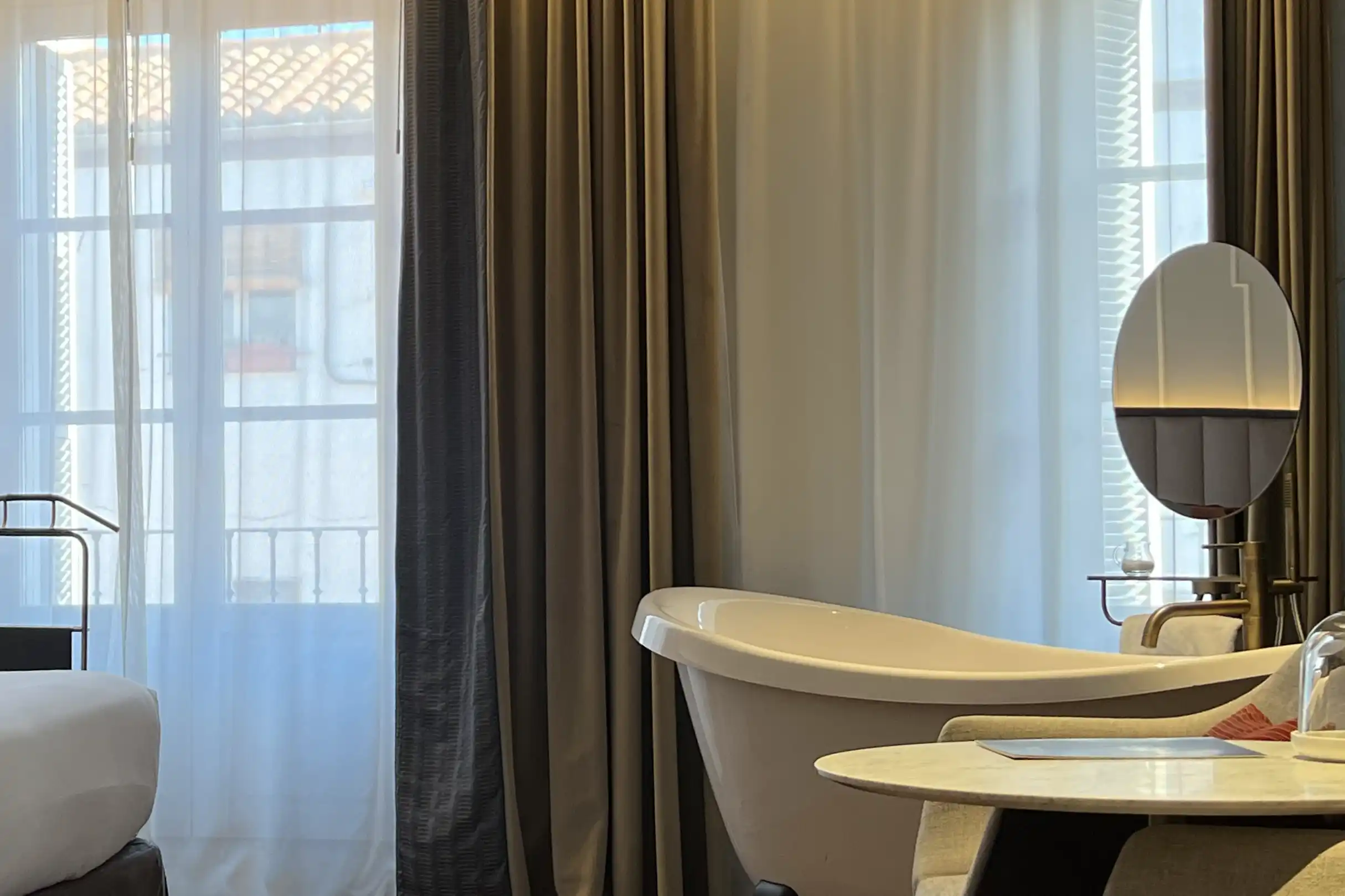 Room interiors, Gran Hotel Inglés, Madrid