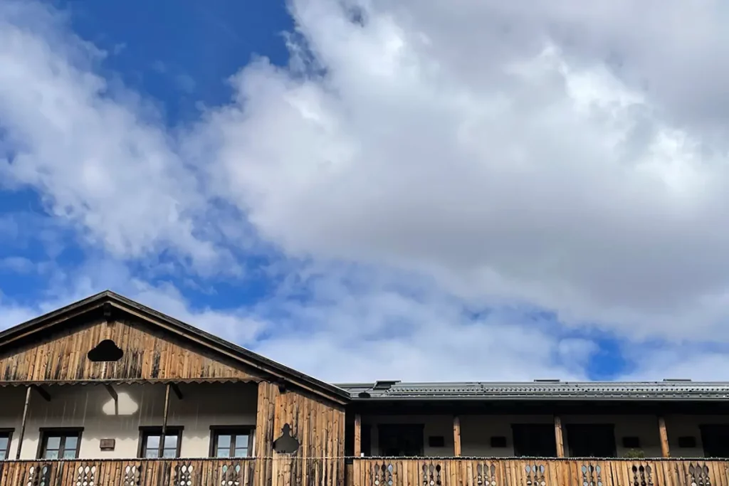 Rosapetra, Cortina – the skyline