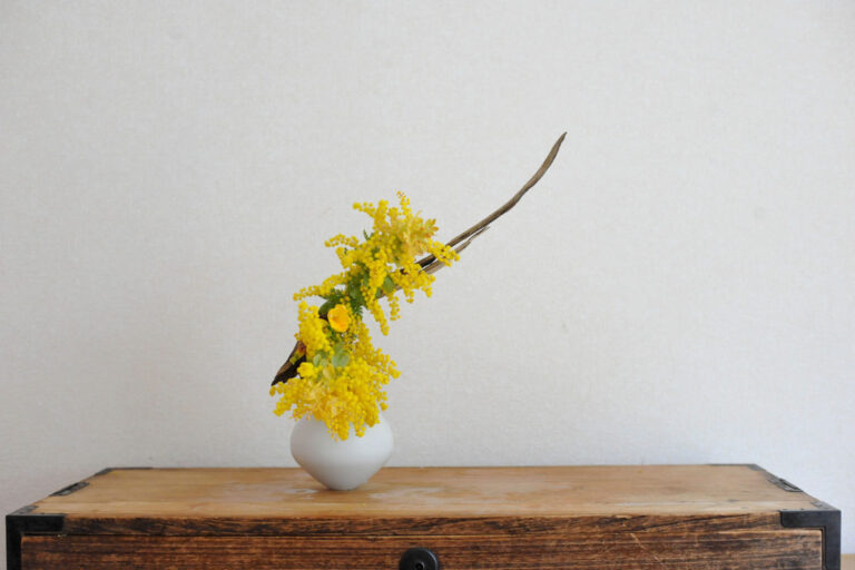 IKEBANA WATARAI TORU|WATARAI TORU IKEBANA|WATARI TORU IKEBANA