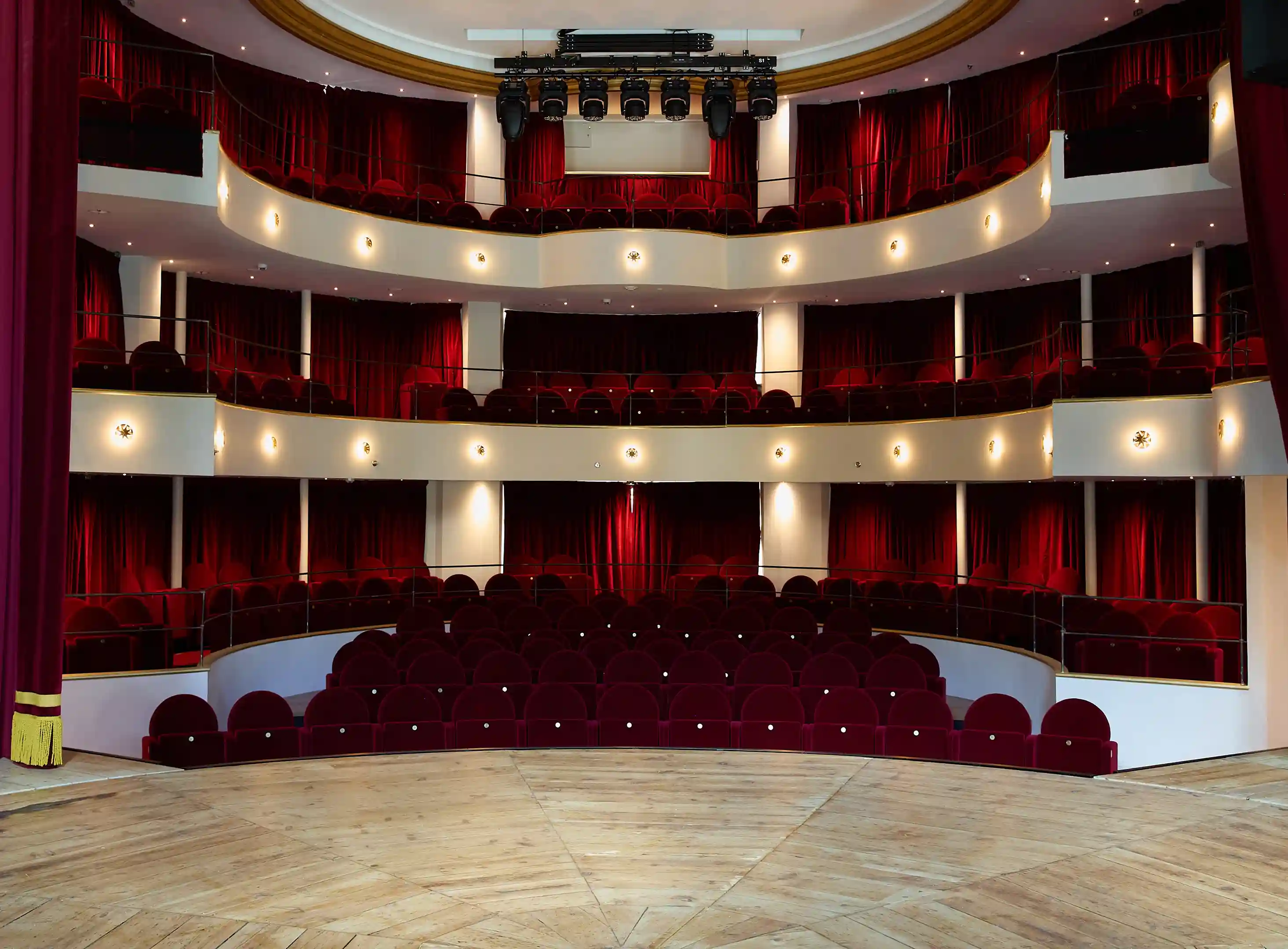 Teatro Della Cometa, Interno. Palco