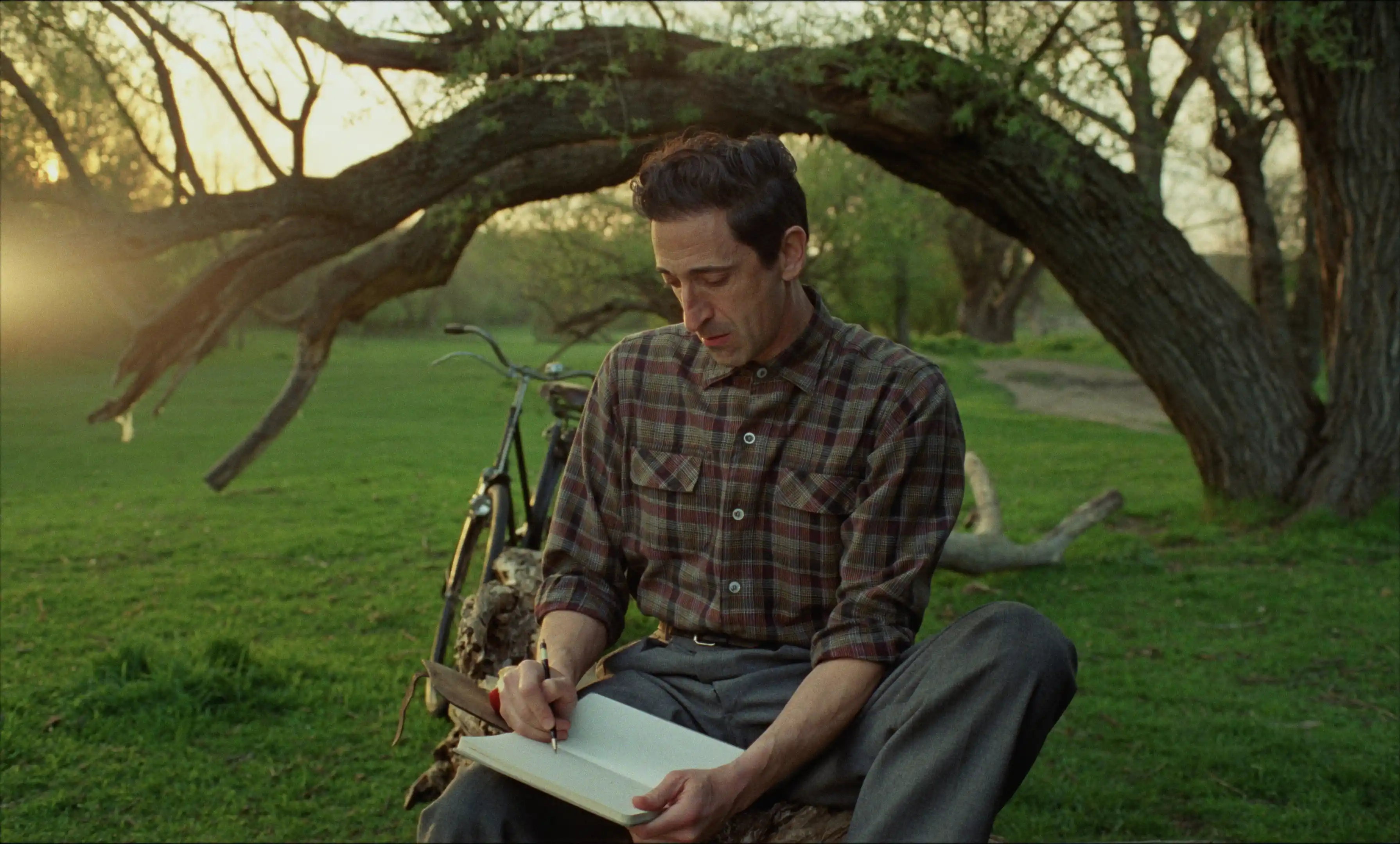 Adrien Brody is László Tóth. Courtesy of Universal Pictures