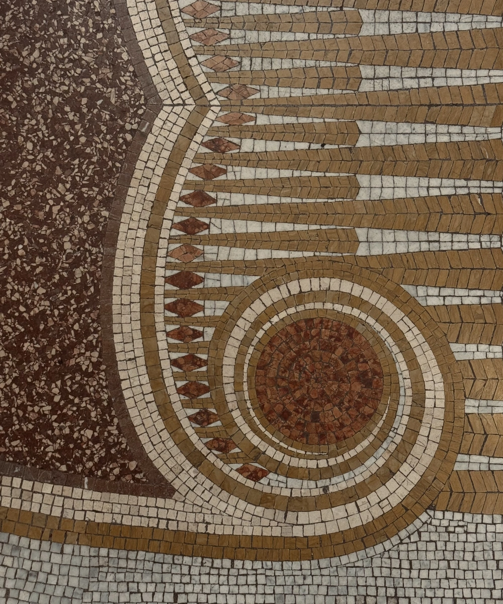 The decorated floor, W Prague