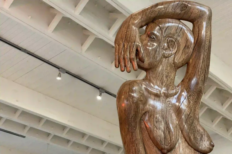 The gallery is curate by Jean-Marie Olivier and Pieter Lategan