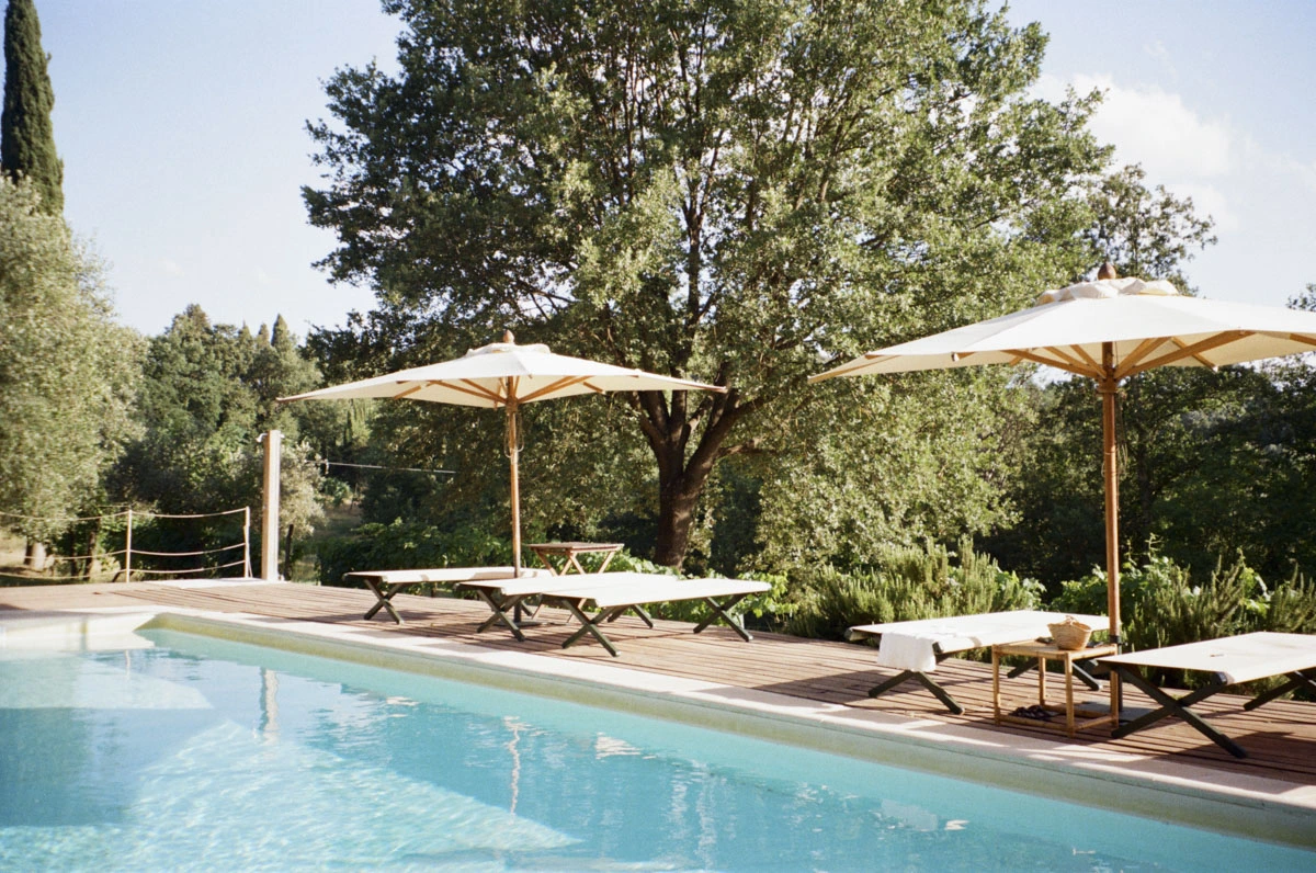 The pool of Casa Farsetti. Photography Sara Frigerio