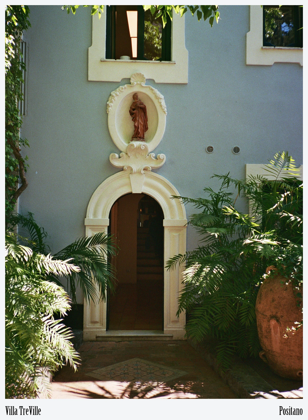 View toward Positano’s stacked houses places the estate in dialogue with its urban and natural context