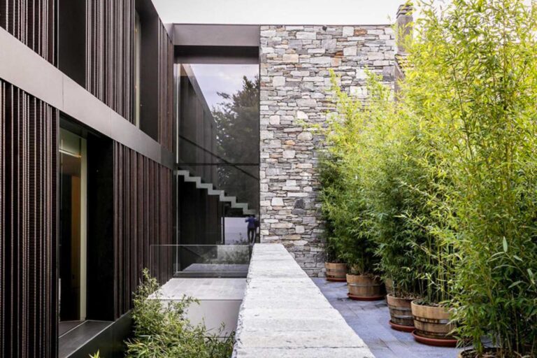 |Casa Fantini Garden side lounge|SAN GIULIO ISLAND