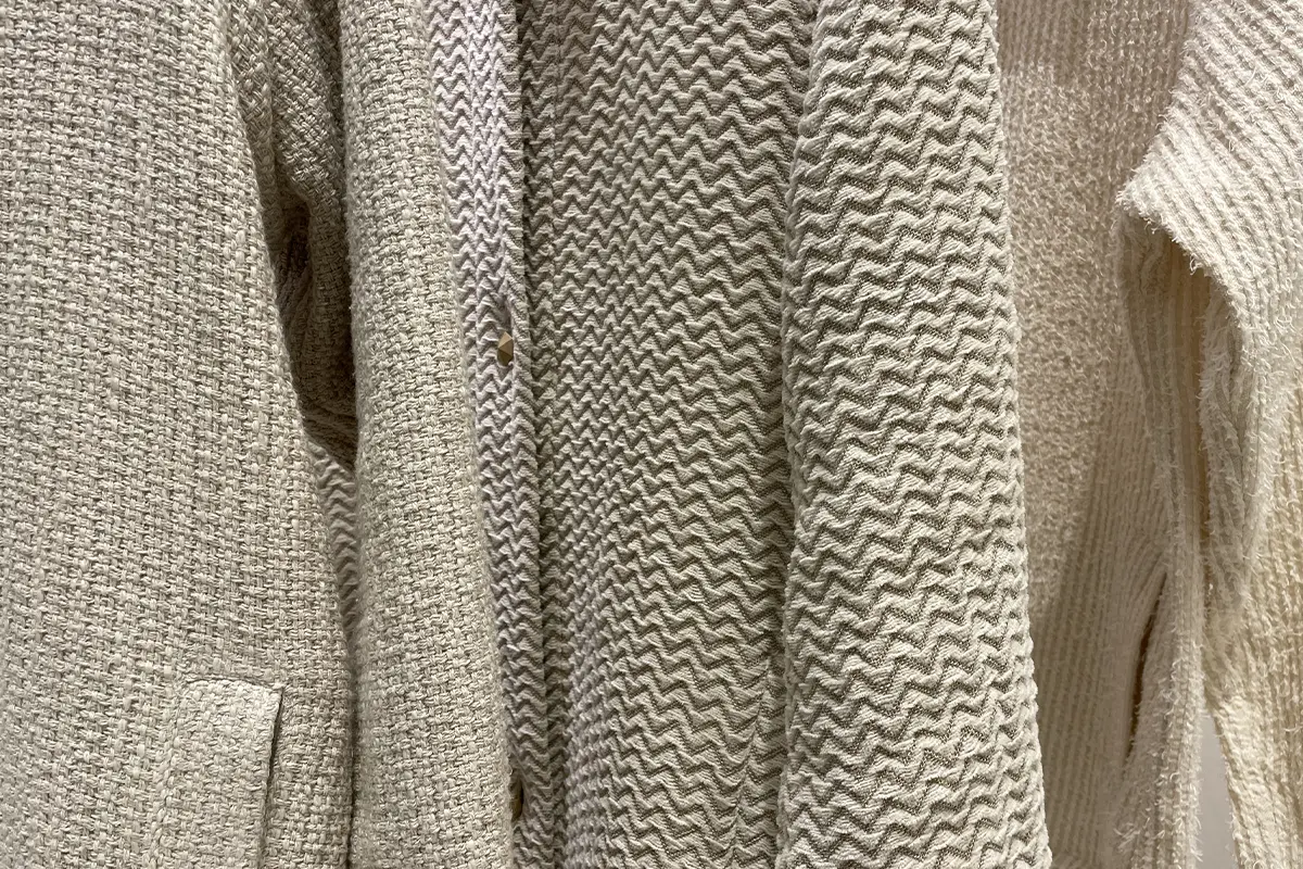 Handmade textiles - made in hemp, silk and linen - Prototipo Studio