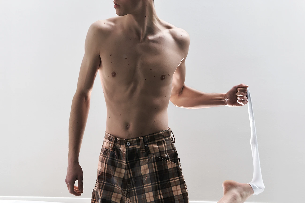 pants PDF. Photography Lorenzo Venturini, styling Federica Centonze