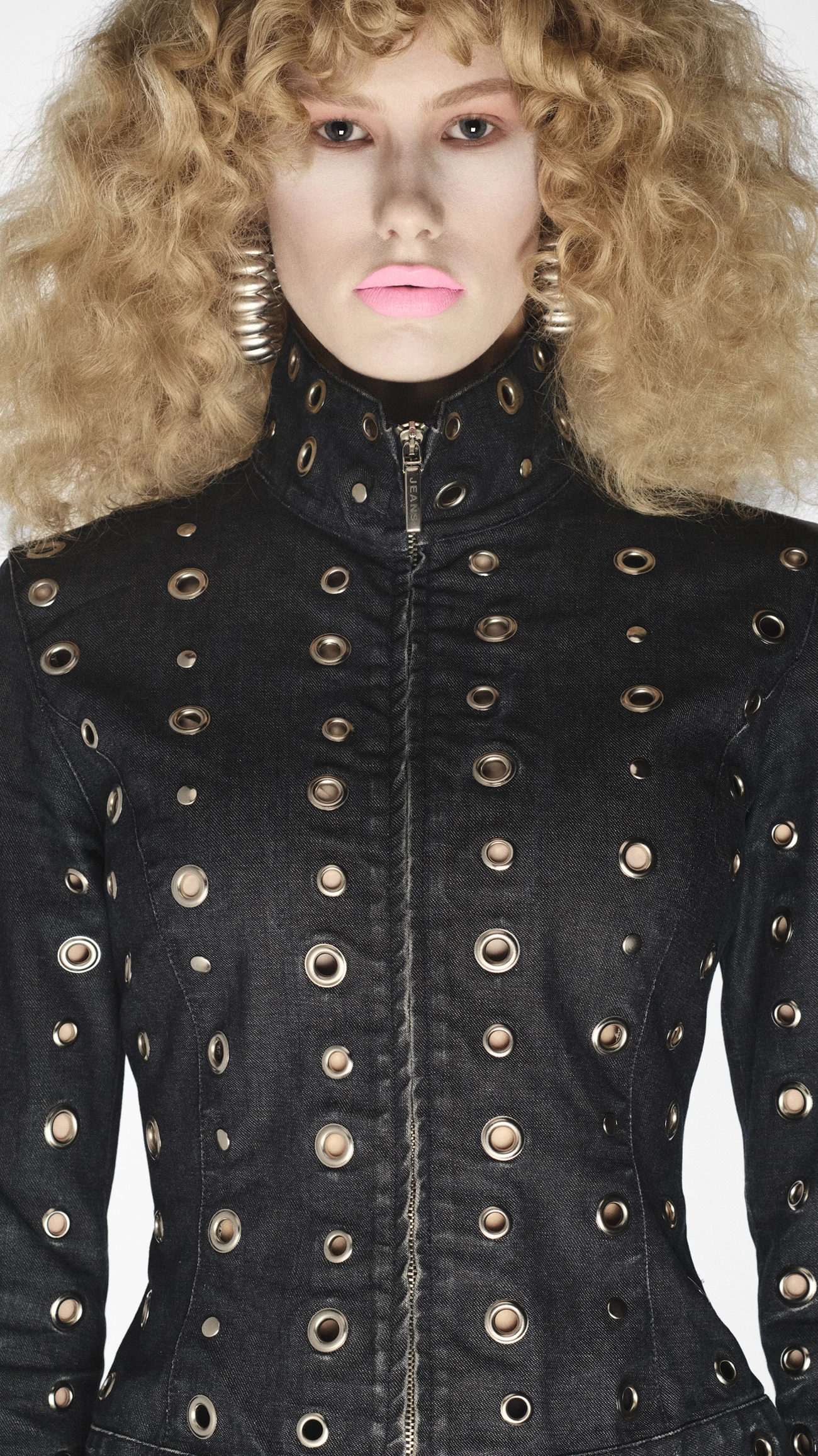 Beauty Book Alex Black, More is More Barbie