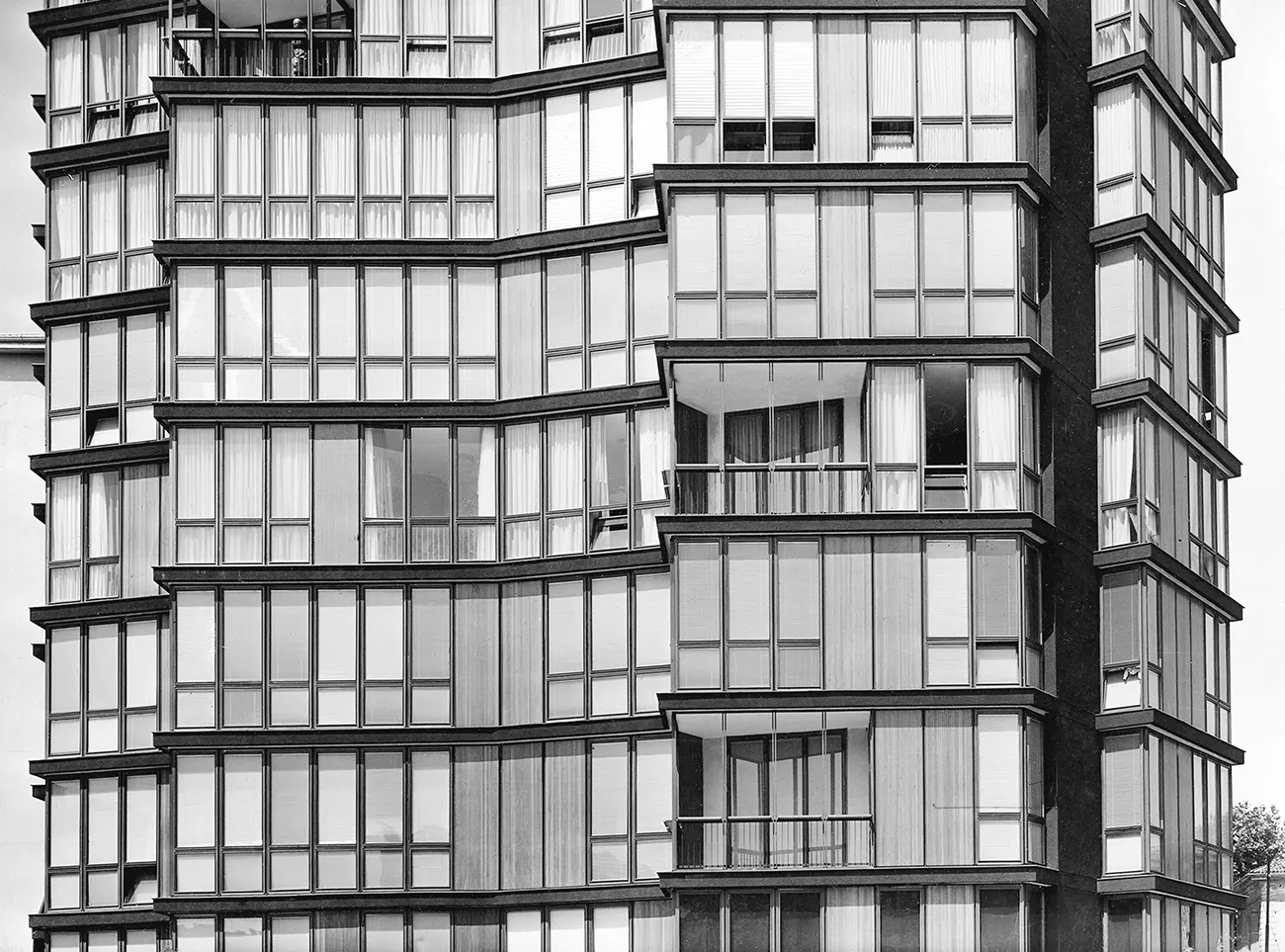 CONDOMINIUM ON VIA QUADRONNO IN MILAN