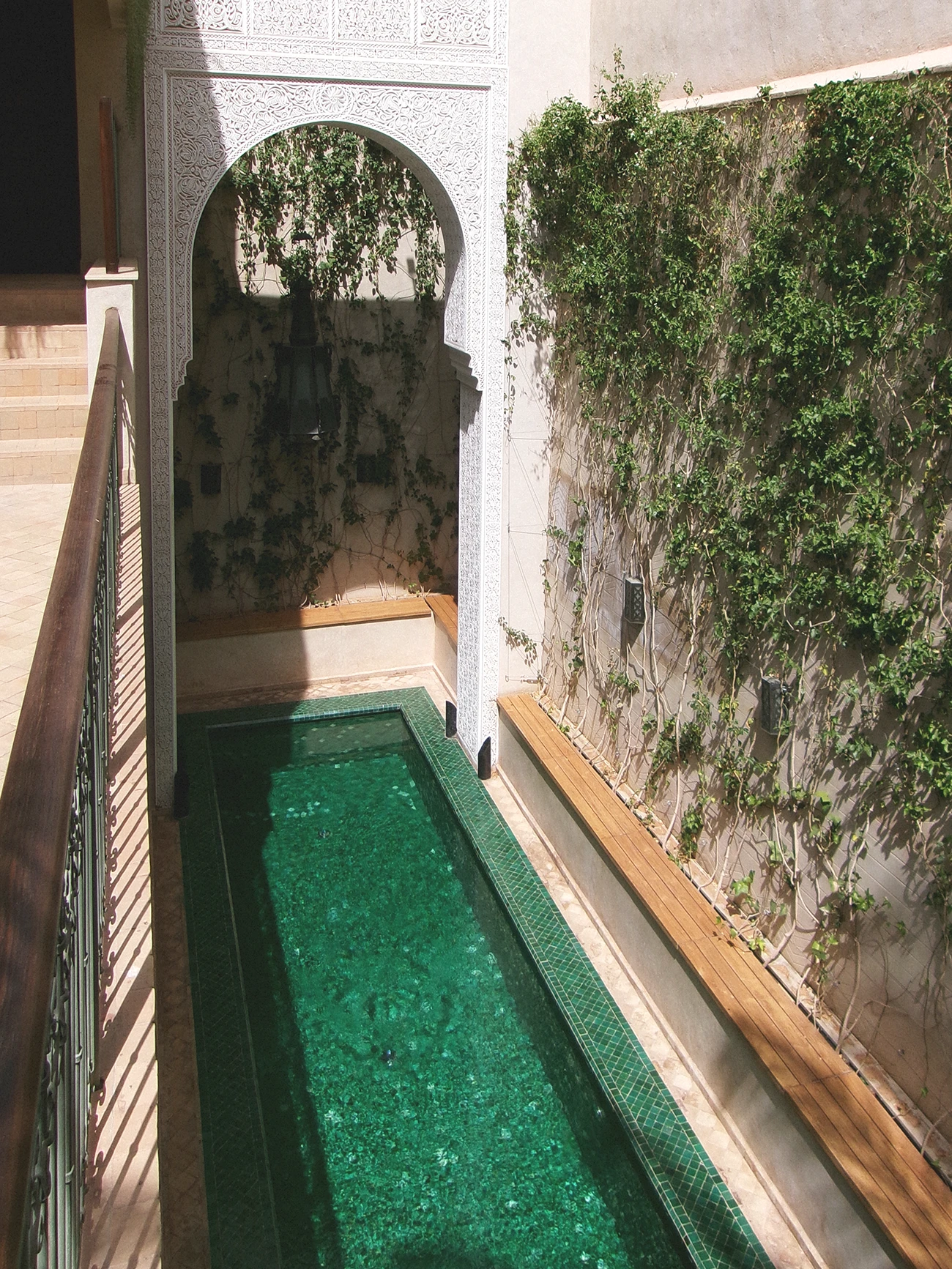 IZZA POOL