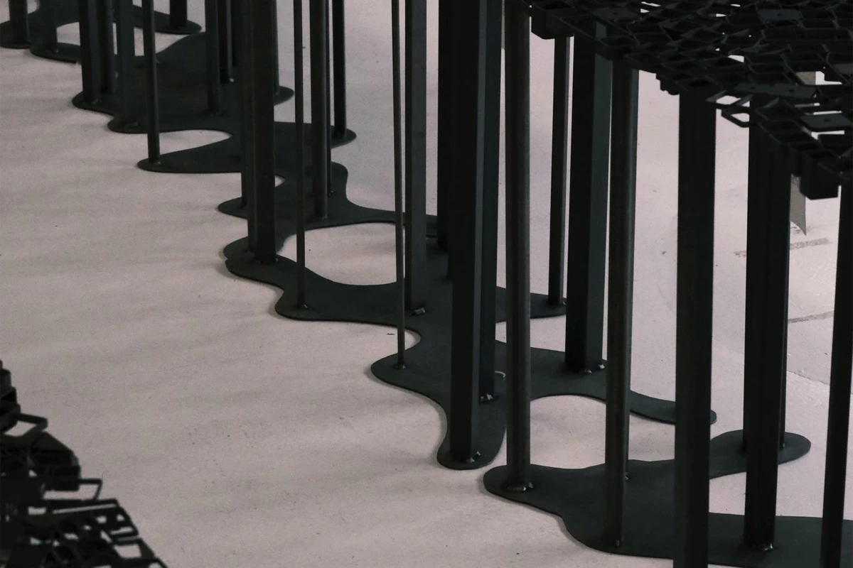 Modair Tess van Zalinge - Seats for fashion show