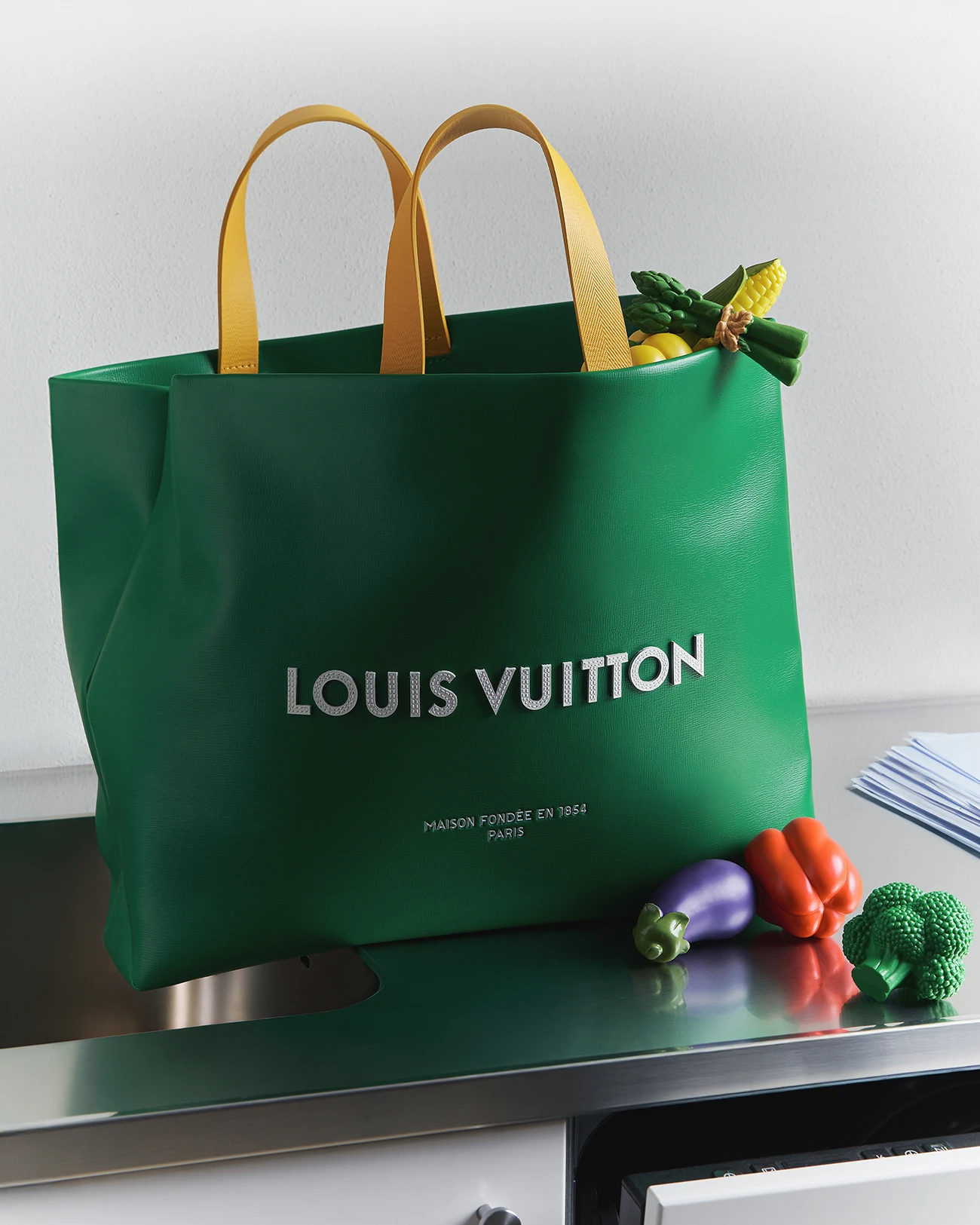 bag Louis Vuitton. Photography Lorenzo Venturini, styling Federica Centonze