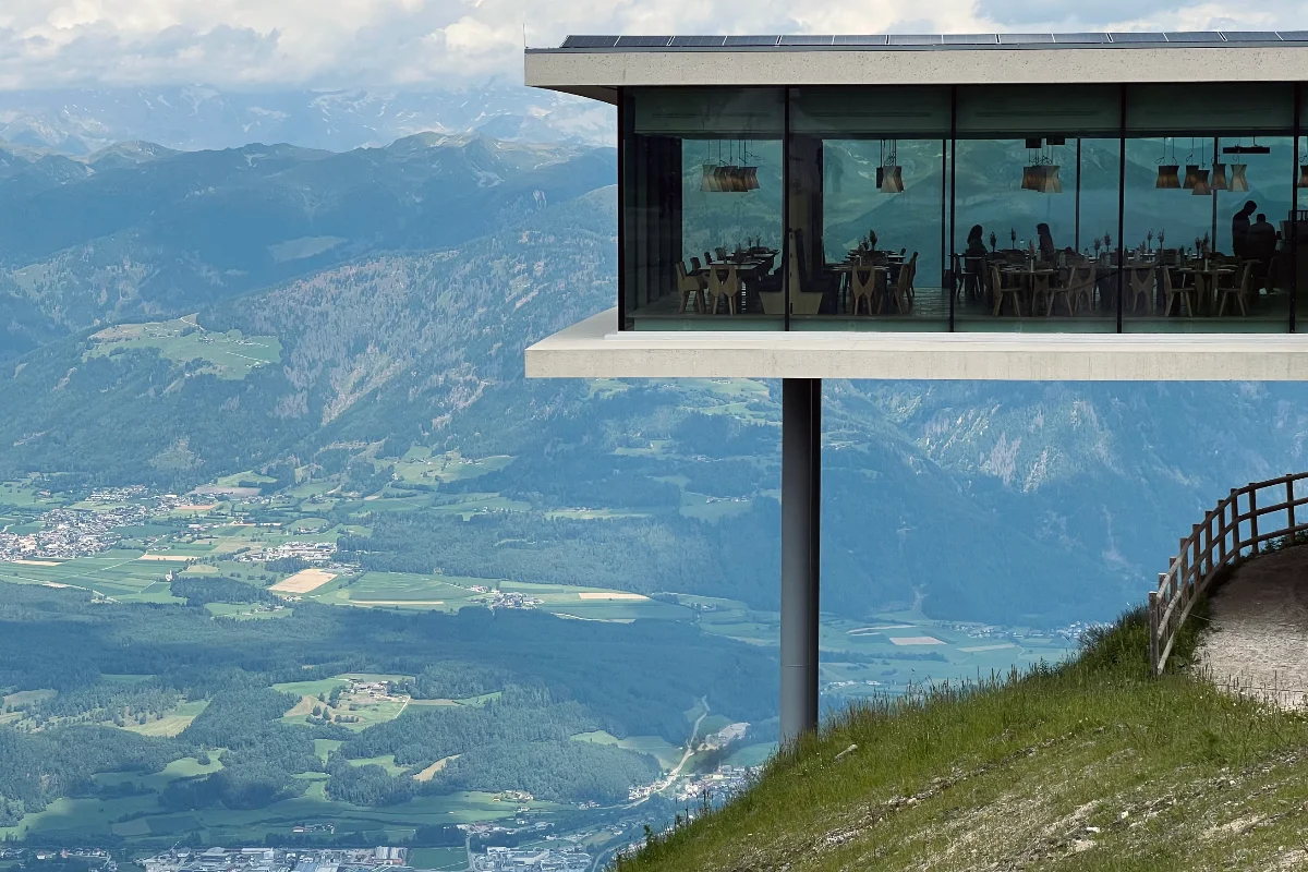 AlpiNN restaurant