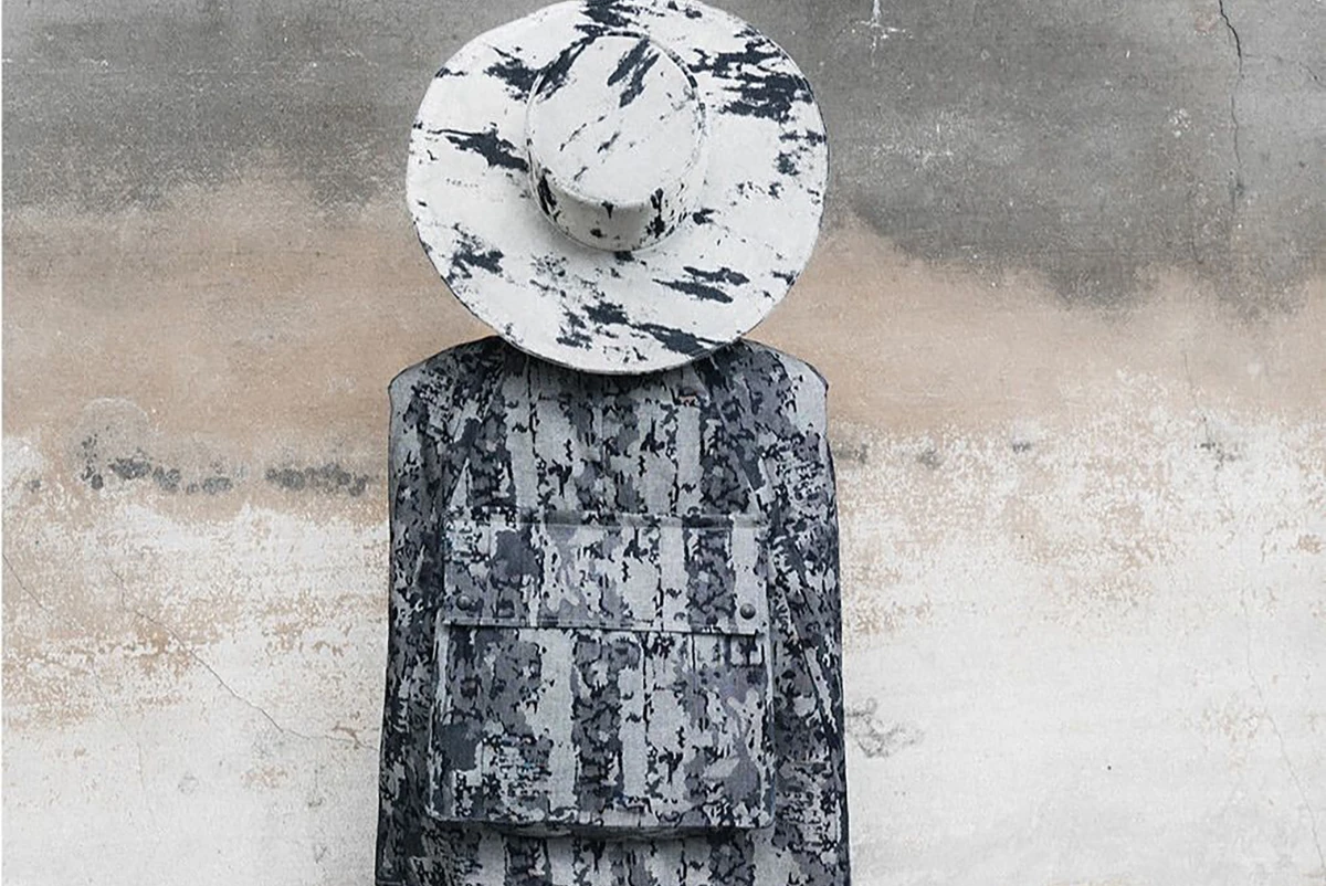 Victor-Hart, “Defiant”