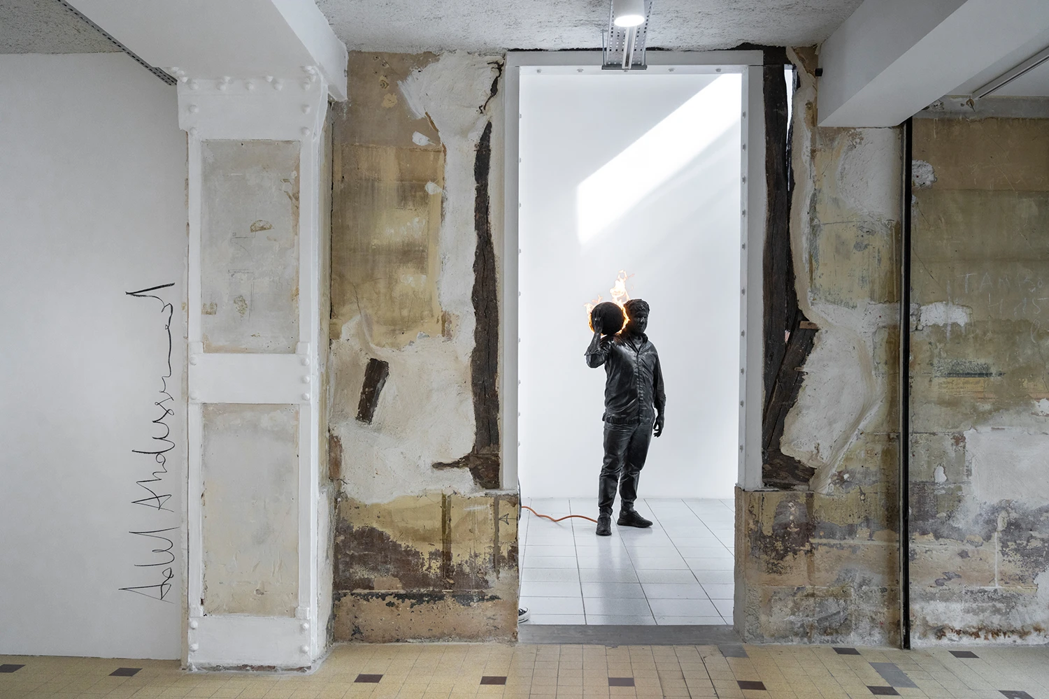 Adel Abdessemed, Out, Out, exhibition views Galleria Continua Paris, France, 2022. Courtesy of the artist and GALLERIA CONTINUA, copyright ©Adel Abdessemed, Paris ADAGP 2024, photography Oak Taylor-Smith