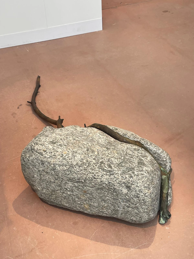 Alicja Kwade, Assumption of Distinct Qualities, Art Basel Paris 2025