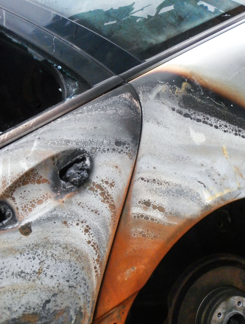 Photograhy and art direction Fee-Gloria Grönemeyer, styling Sid Yahao Sun, textile design Léa Domingues