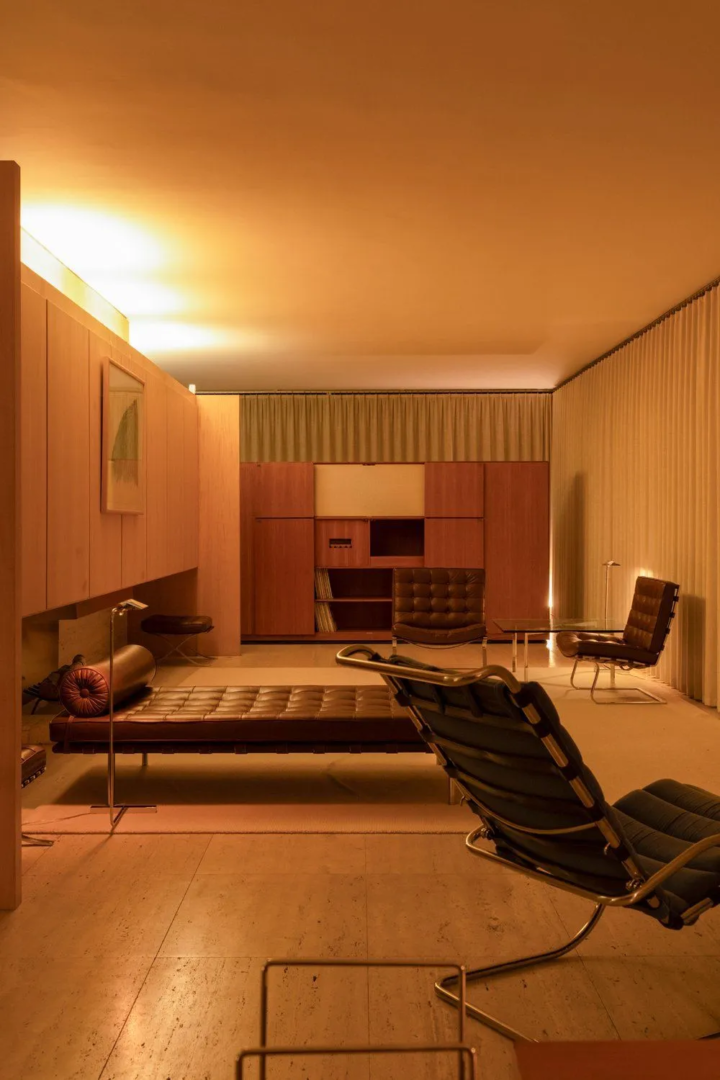 The Edith Farnsworth House, Ludwig Mies van der Rohe, 1945-51