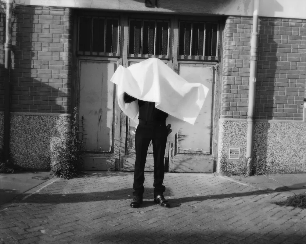 Naguel Rivero, Neighborhoods. Look Louis Vuitton