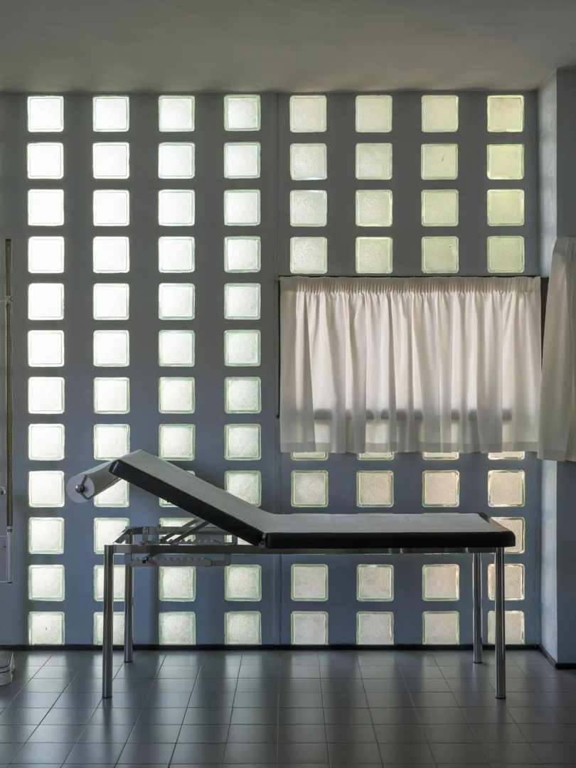 Dispensario antitubercolare di Alessandria, Ignazio Gardella, photography Allegra Martin