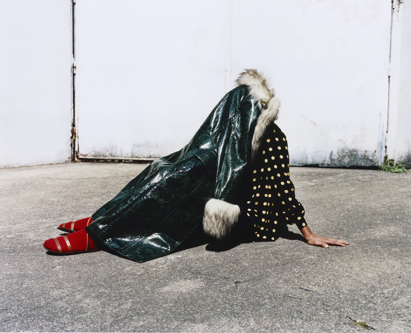 full look Valentino. Photography Naguel Rivero, styling Sven Gex