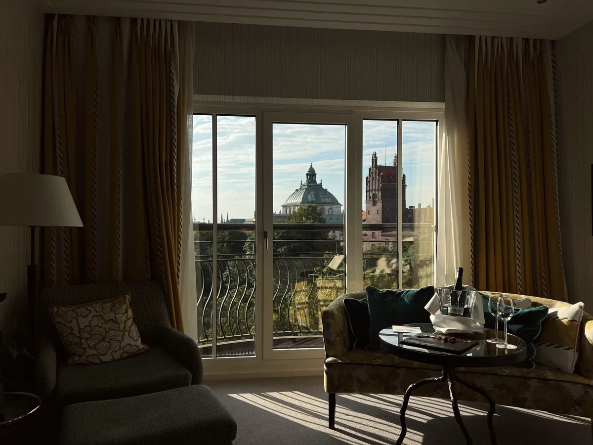 The Charles Hotel, a Rocco Forte hotel – room