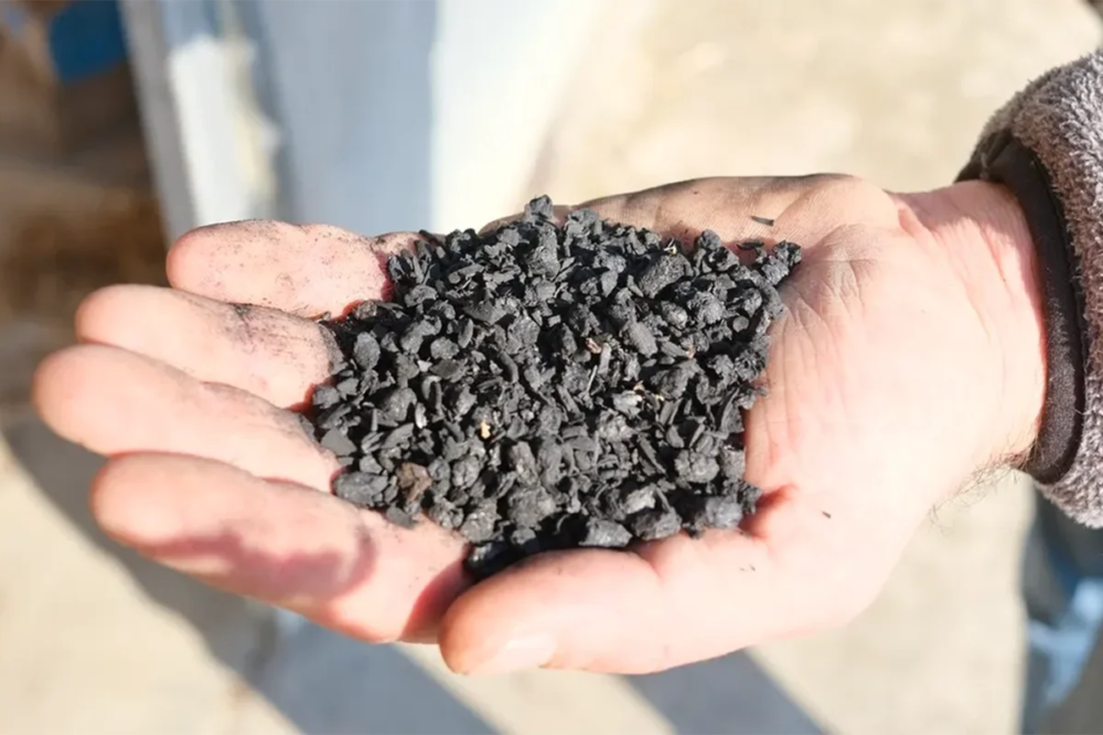 Carbon-negative innovation: the power of hemp fibers 