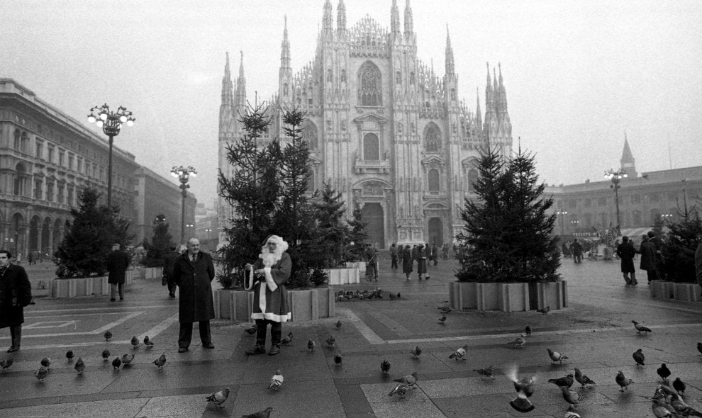 Natale a Milano, anni Settanta. Duomo