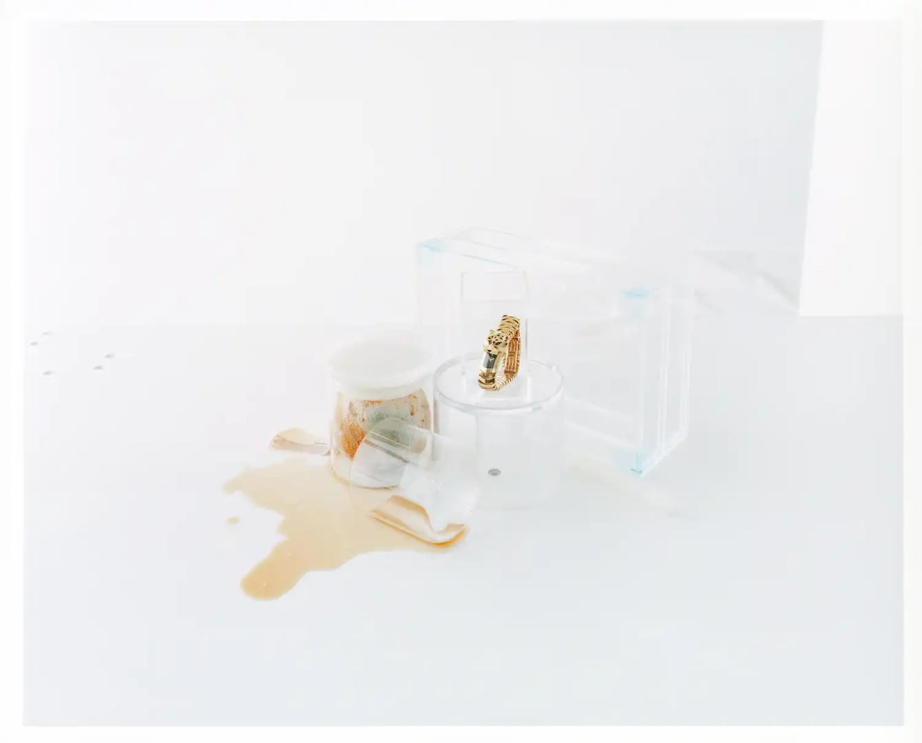 Panthère De Cartier watch, 38.2 mm, quartz movement, yellow gold, metal bracelet