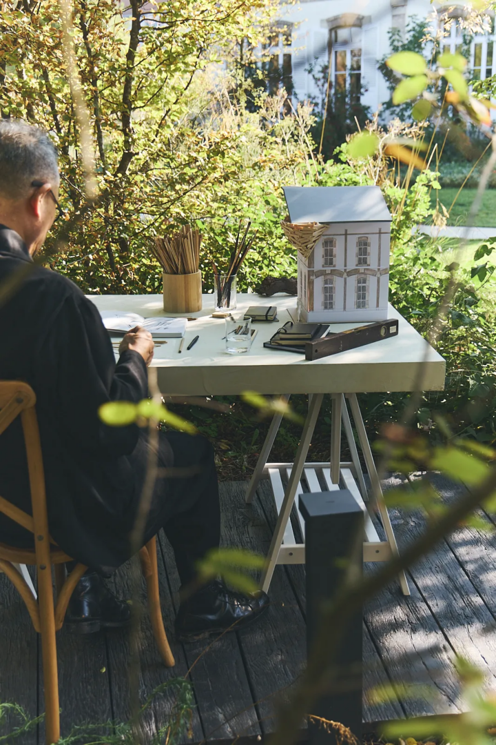 Tadashi Kawamata, 4 Rue des Crayères, Reims. Ph. Florie Berger