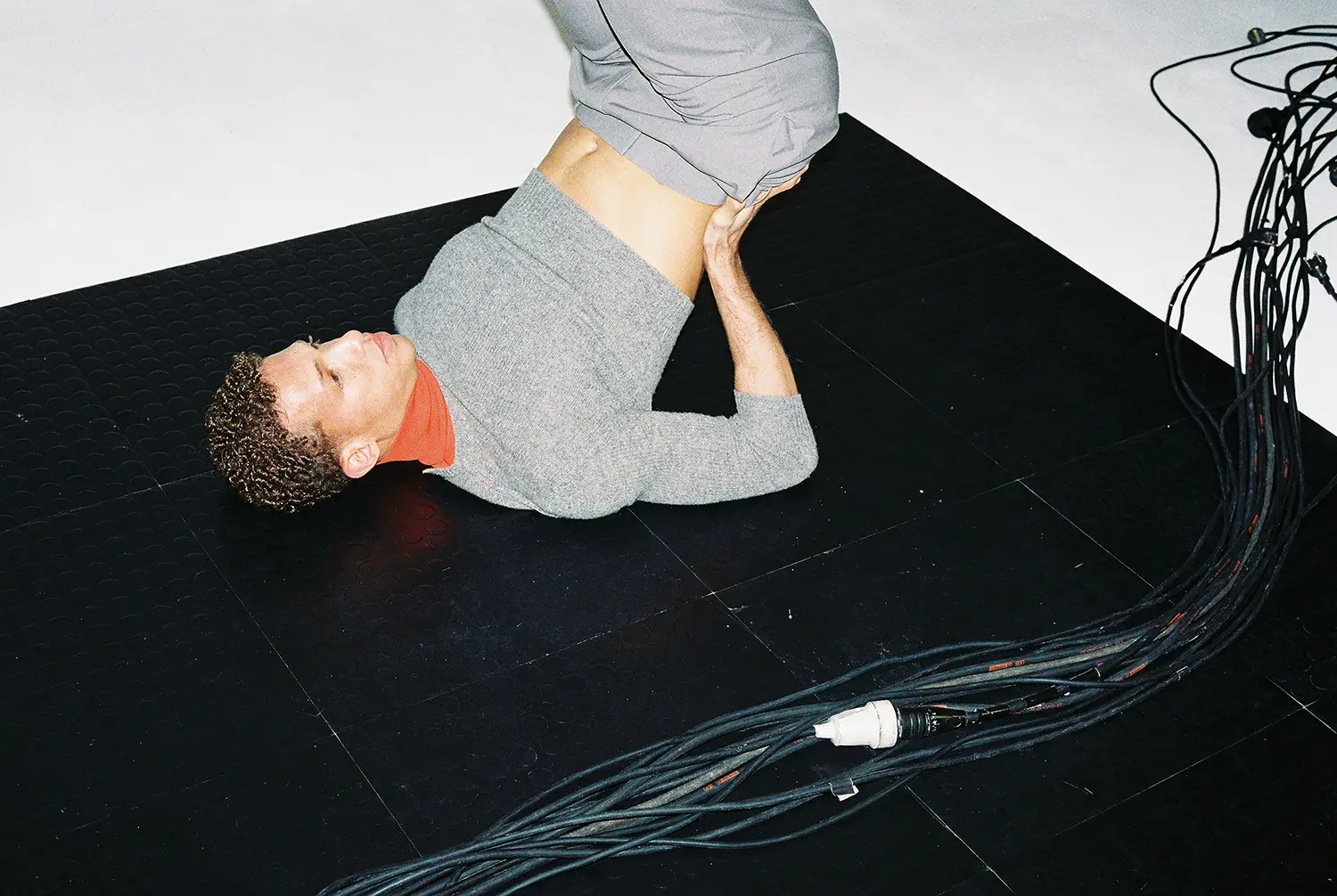 Full look Jil Sander. Photography Spyros Rennt, styling Alessandro Travaini