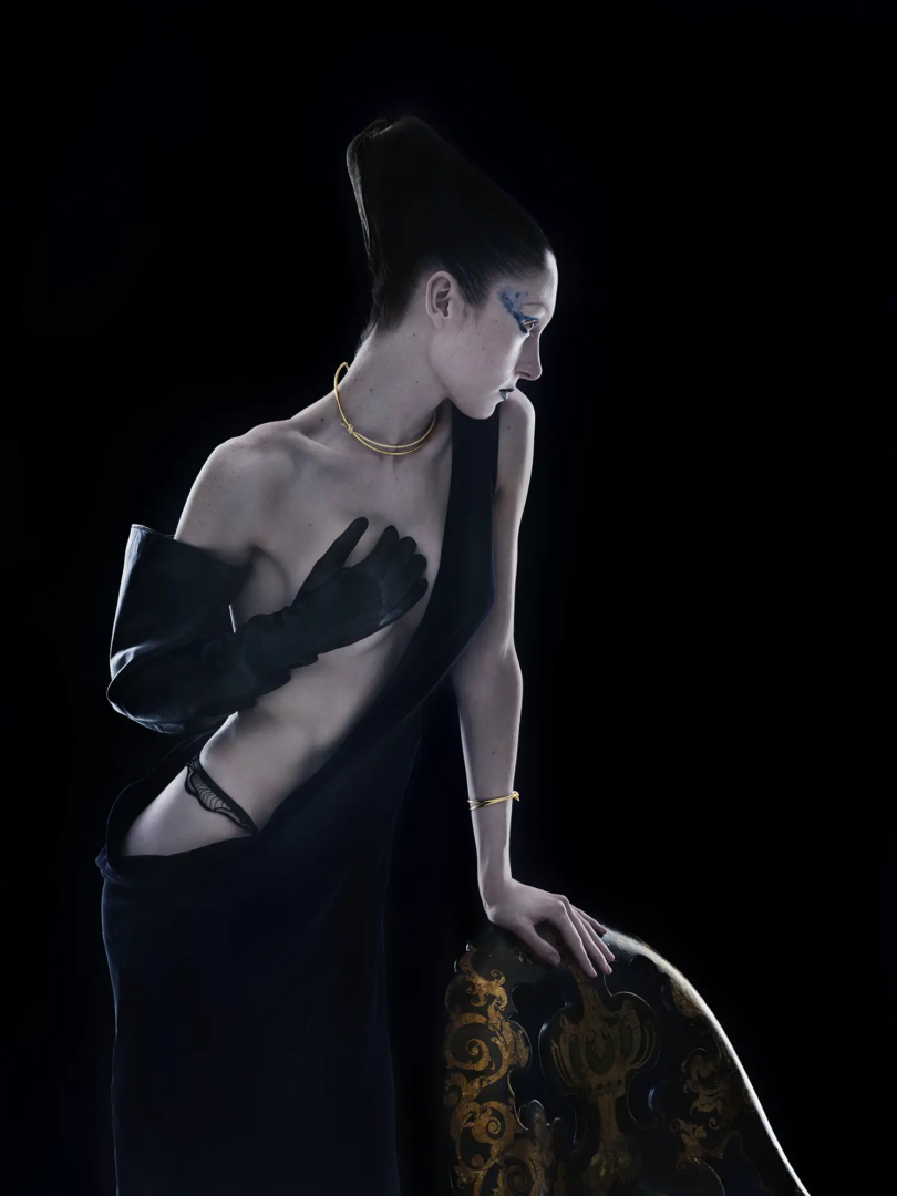 Knot double row necklace in yellow gold with diamonds and double row hinged bangle in yellow gold Tiffany & Co., dress Ann Demeulemeester @The Arc, underwear Bluebella, glove Paula Rowen, photography Nick Knight