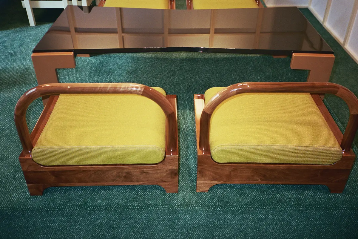 Waka Waka design x Karimoku, Capsule Plaza