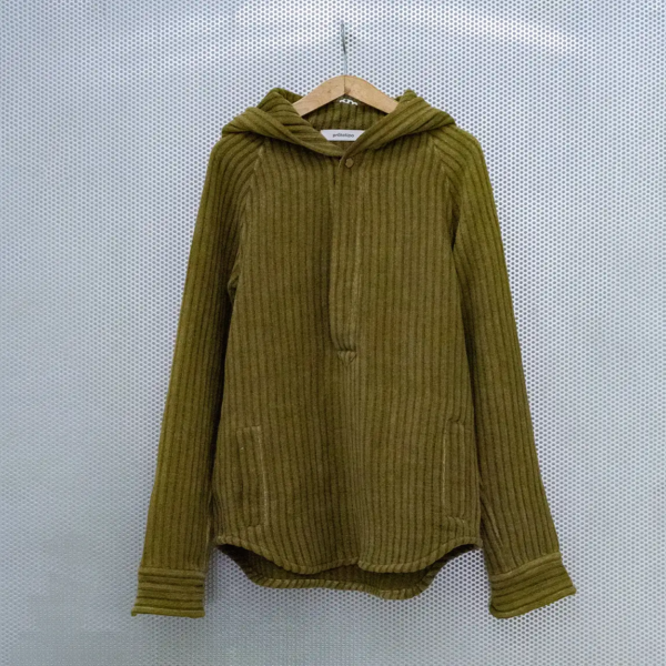 Green Hoodie in Corduroy made out of Hemp and Cotton Textiles and Fabrics