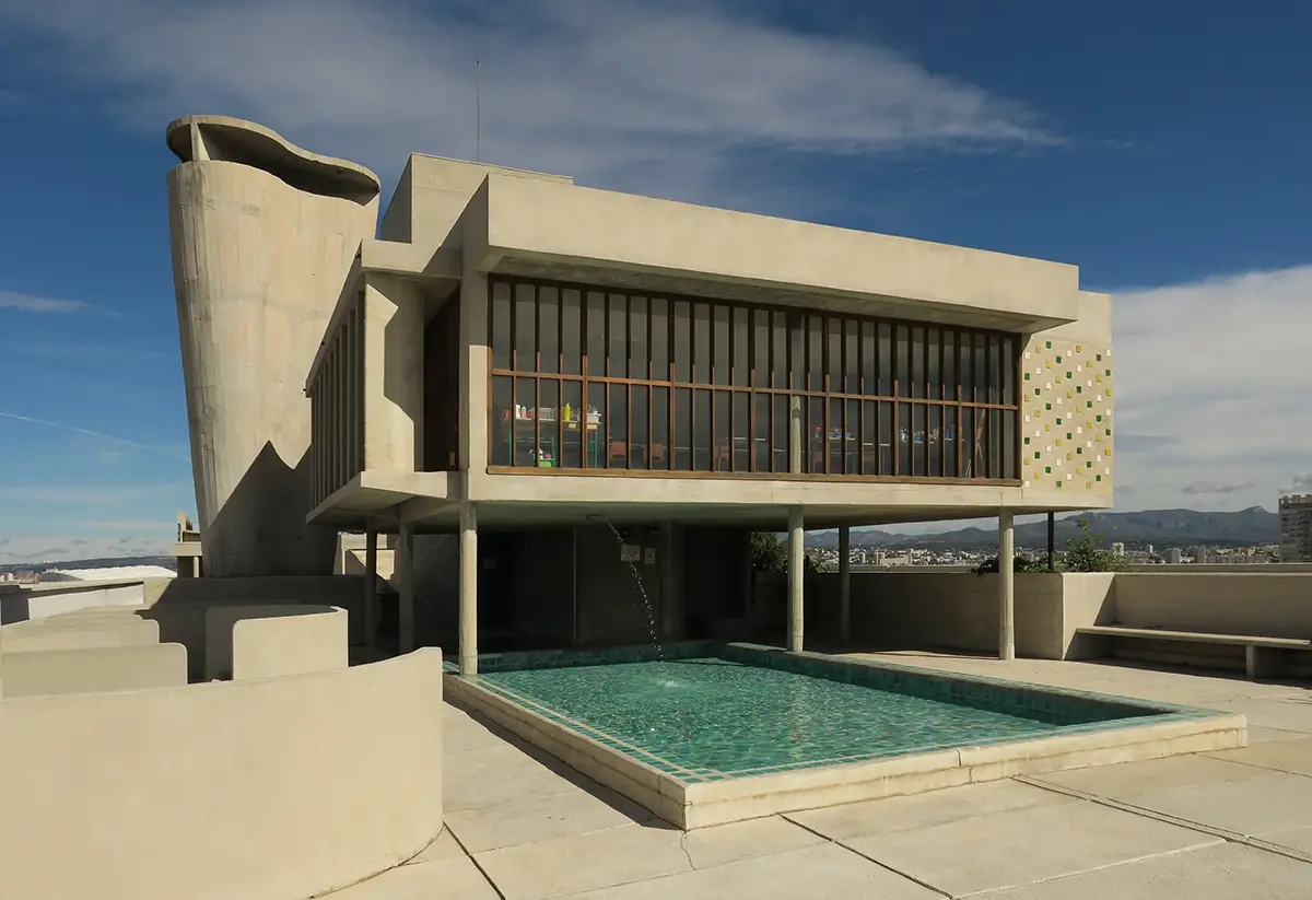 L’Unité d’Habitation di Le Corbusier costruita a Marsiglia nel 1952