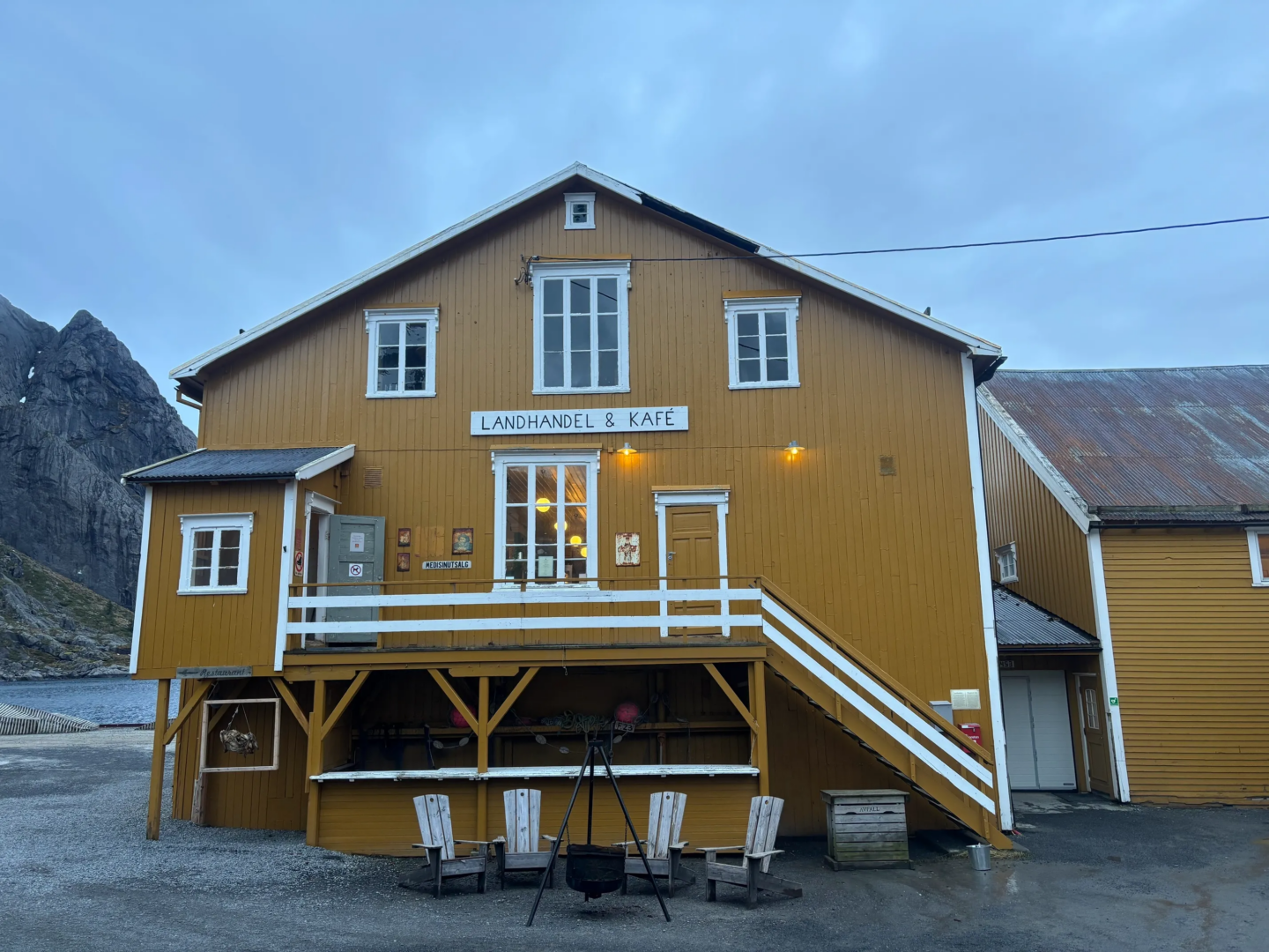 Dalle Isole Lofoten all’Italia: la filiera dello stoccafisso. Reportage dalla Norvegia
